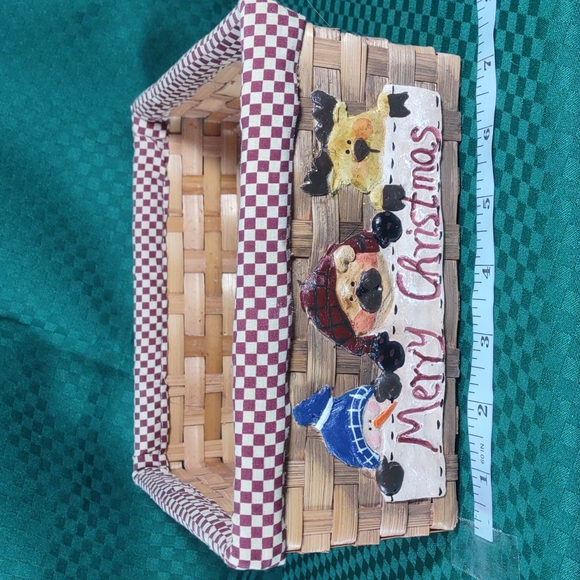 Set of 2 Wicker Christmas Baskets - Picture 4 of 5